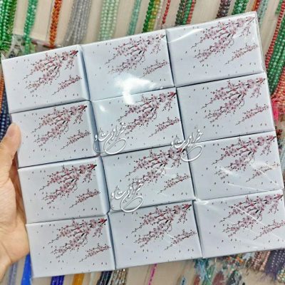 جعبه کادو | جعبه هاردباکس | جعبه رنگی | جعبه کادو کرافت | جعبه گوشواره | تولیدی جعبه | فروش عمده جعبه کادو | خرازی عمده جعبه کادو قم | خرازی خرازیتو