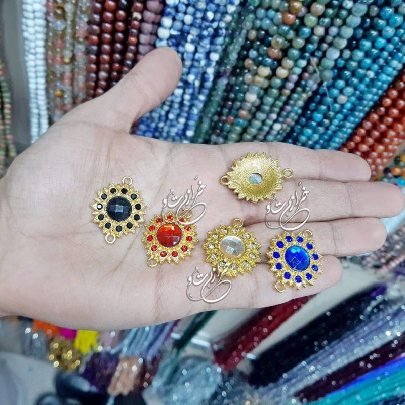 خرجکار خورشیدی | خرجکار گیره روسری | خرجکار زیورآلات بدلیجات خرازی خرازیتو